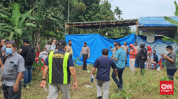 17 08 40 polda sumut bongkar 2 kuburan penghuni kerangkeng bupati langkat tewas dianiaya 169